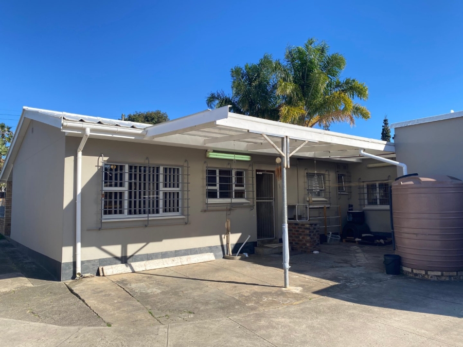 3 Bedroom Property for Sale in Amalinda Eastern Cape
